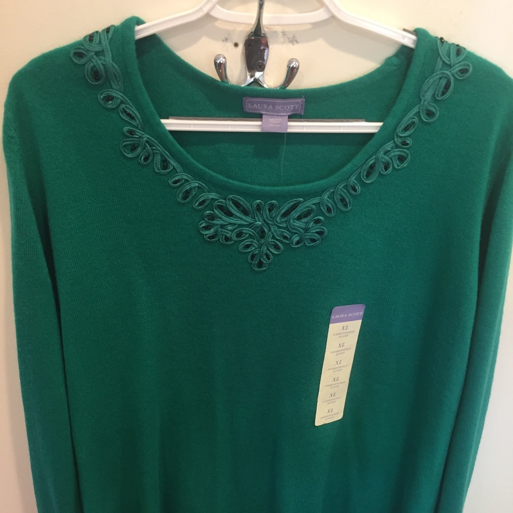Laura Scott Long Sleeve Sweater